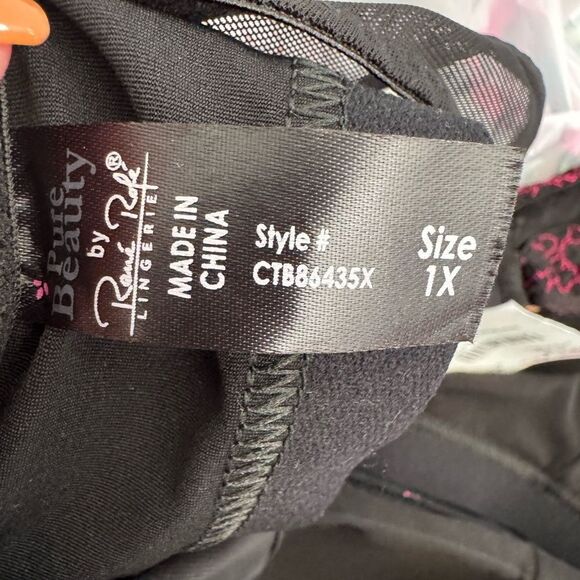 Pure Beauty by Rene Rofe Black and Pink Bra Size 1X - Picture 4 of 4
